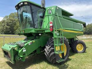 2005 John Deere 9560 STS