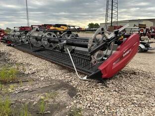 2025 MacDon Industries FD235