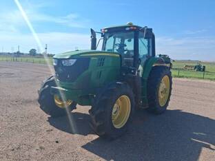 2015 John Deere 6150M