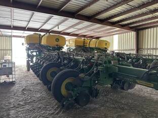 2026 John Deere 1775NT