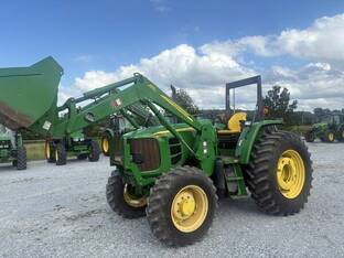 2011 John Deere 6100D