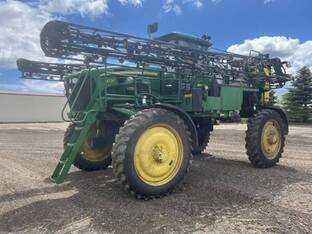 2010 John Deere 4730