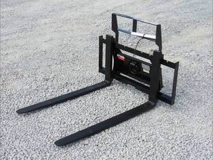 Bradco Pallet forks, mini-hook-up