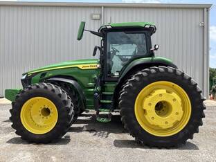 2025 John Deere 8R 410