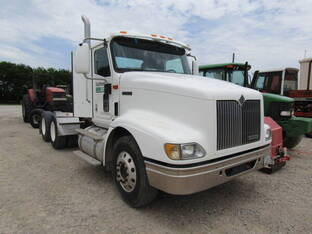 2000 International 9400i