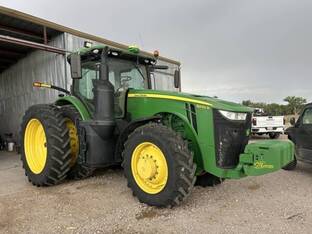 2019 John Deere 8320R