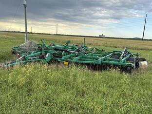 2014 Great Plains 3000TM
