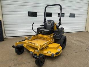 2022 Hustler SUPER Z