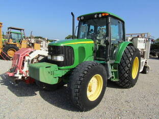 2005 John Deere 6220