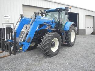 2025 New Holland T7.225