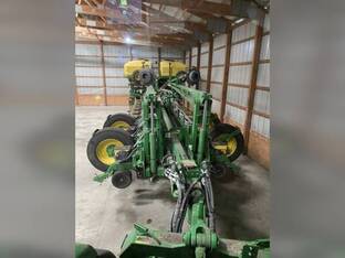 2024 John Deere 1775NT