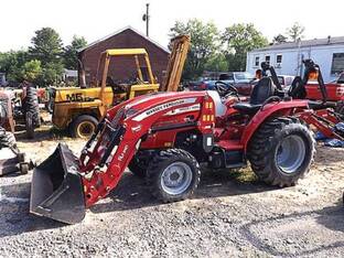 Massey-Ferguson 1825E