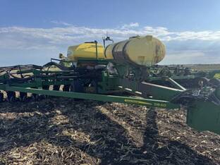 2019 John Deere DB60