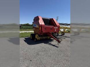 2007 New Holland BR7090