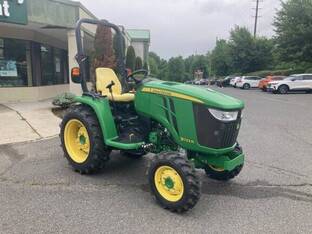 2016 John Deere 3033R
