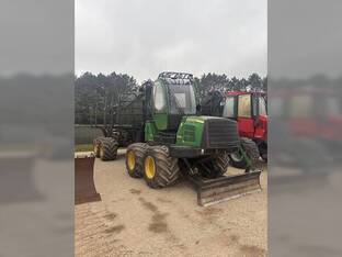 2015 John Deere 1010E