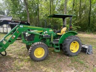 2022 John Deere 5065E
