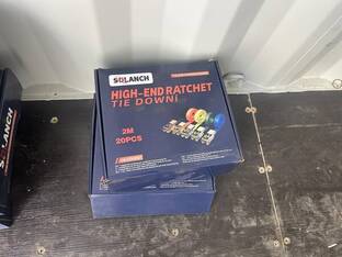 (40) RATCHET TIE DOWNS