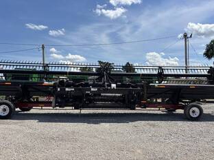 2012 MacDon Industries FD70