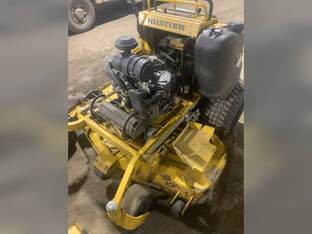 2021 Hustler 940254