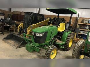 2016 John Deere 3033R