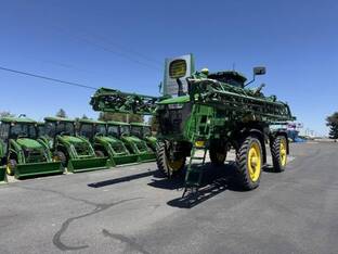 2022 John Deere 412R