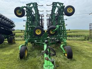 2025 John Deere 2230