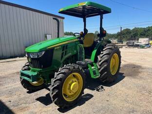 2022 John Deere 5055E