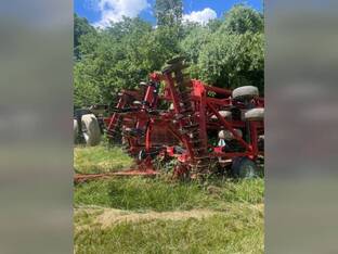 2014 Case IH 330