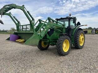 2016 John Deere 6215R