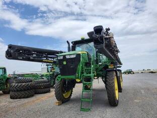 2019 John Deere R4044