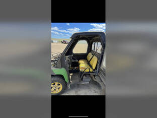 2011 John Deere GATOR XUV 825I GREEN
