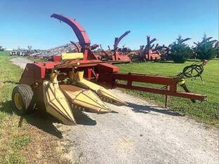 New Holland 900