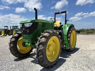 2021 John Deere 6120M