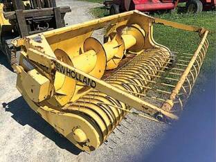 New Holland 890W