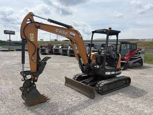 2023 Case CX37C