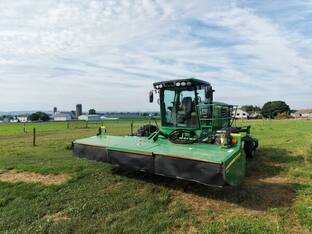 John Deere R450