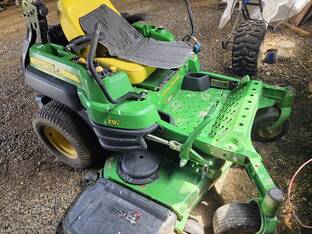 2010 John Deere Z925A