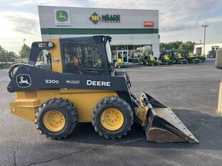 2023 John Deere 320G