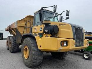 2011 John Deere 400D
