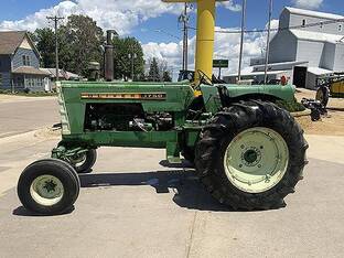 1967 Oliver 1750