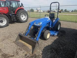 2012 New Holland Boomer 25