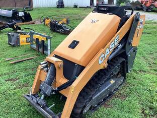 2024 Case TL100