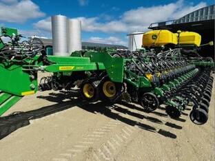 2025 John Deere DB66