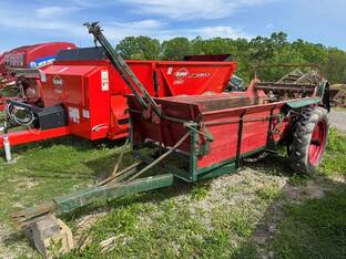 1950 New Idea AGCO 12A
