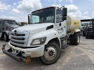 2019 Hino 338