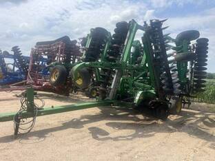 2013 John Deere 2623