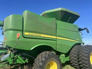 2022 John Deere S780