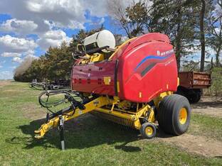 2023 New Holland ROLL-BELT 560