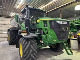 2023 John Deere 800R